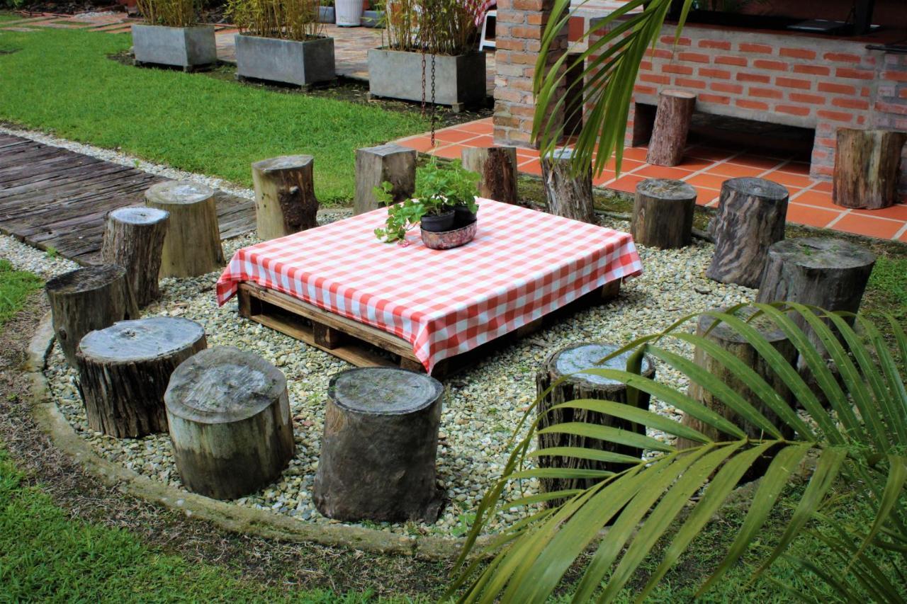 Ecohotel La Masia Llanogrande  Buitenkant foto