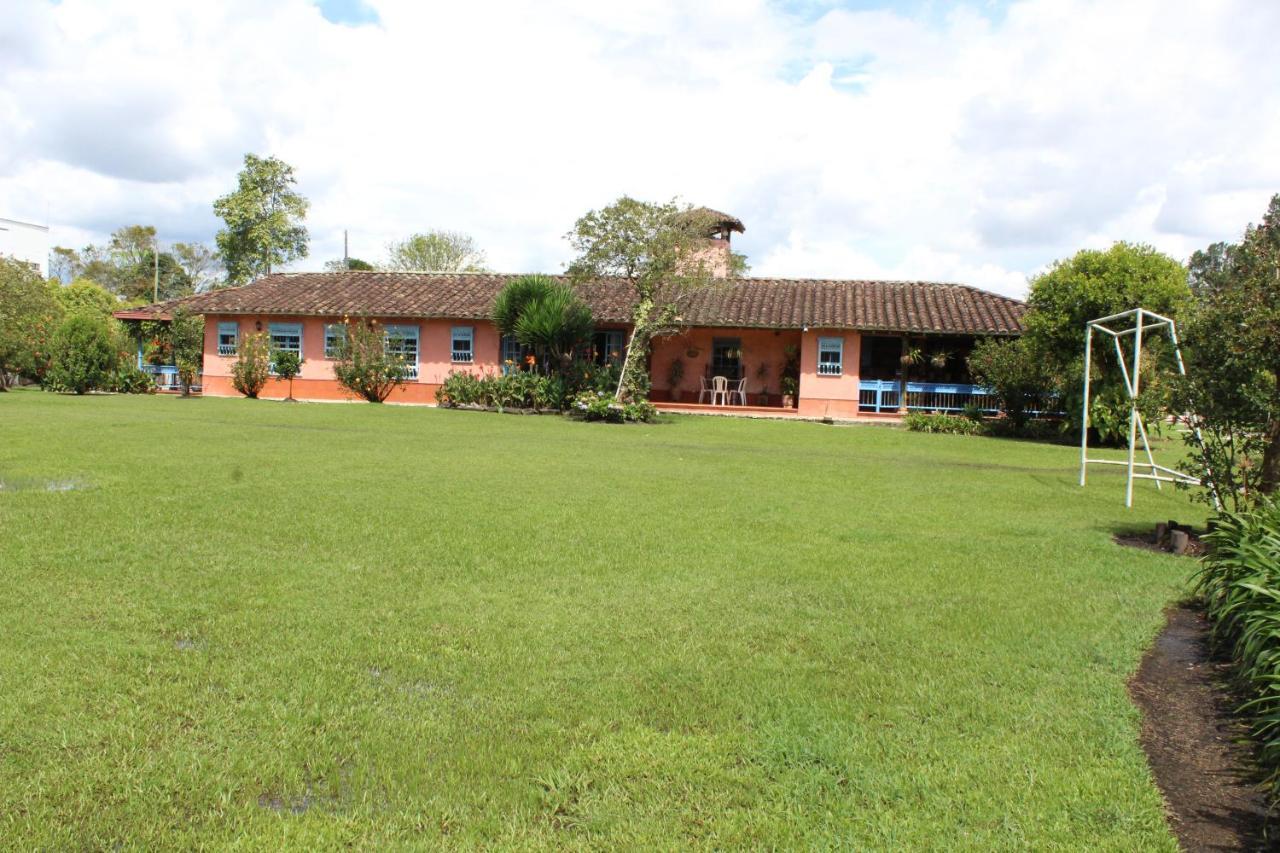 Ecohotel La Masia Llanogrande  Buitenkant foto